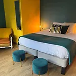 Ξενοδοχείο Logis Hotel-restaurant - Le Moulin D'artres 3*