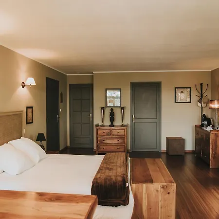 Hotel Logis Hotel-restaurant - Le Moulin D'artres