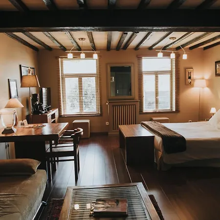 Logis Hotel-restaurant - Le Moulin D'artres