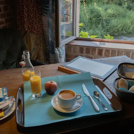 فندق Logis Hotel-restaurant - Le Moulin D'artres