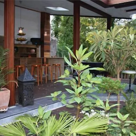 Logis Hotel-restaurant - Le Moulin D'artres 3*