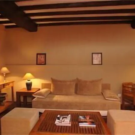 فندق Logis Hotel-restaurant - Le Moulin D'artres 3*