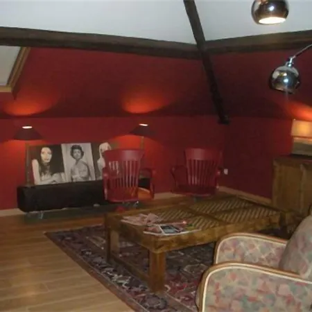Logis Hotel-restaurant - Le Moulin D'artres Hotel Artres