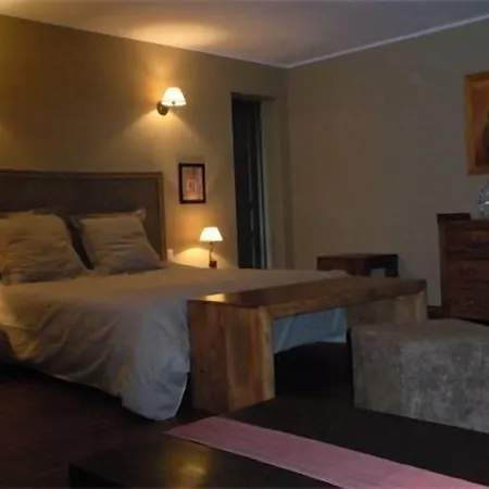 Logis Hotel-restaurant - Le Moulin D'artres
