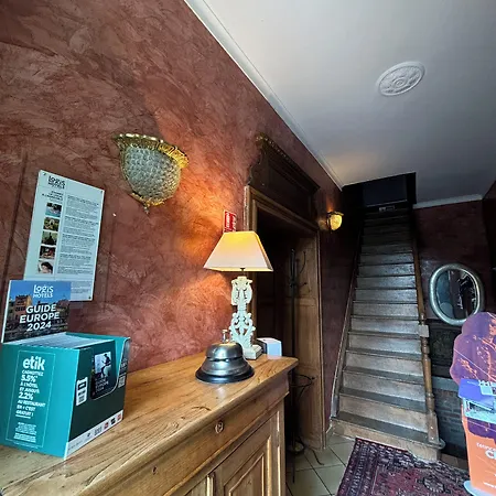 ホテル Logis Hotel-restaurant - Le Moulin D'artres