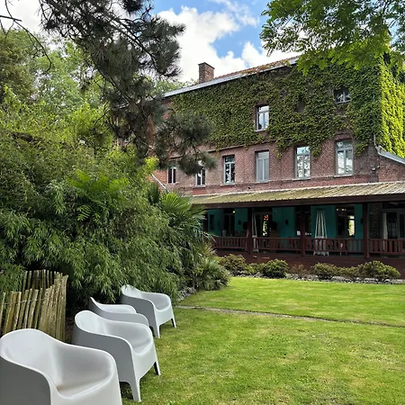 Logis Hotel-restaurant - Le Moulin D'artres