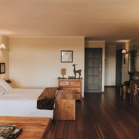 Logis Hotel-restaurant - Le Moulin D'artres 3* Artres