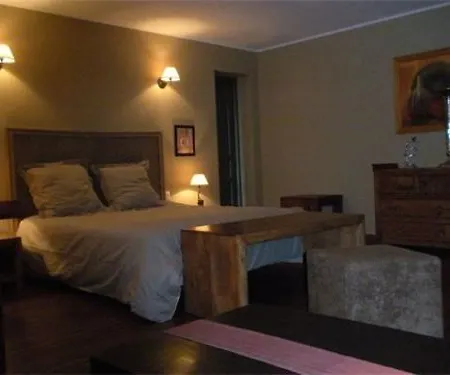 Logis Hotel-restaurant - Le Moulin D'artres Hotel Artres