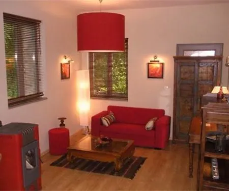 Logis Hotel-restaurant - Le Moulin D'artres Artres
