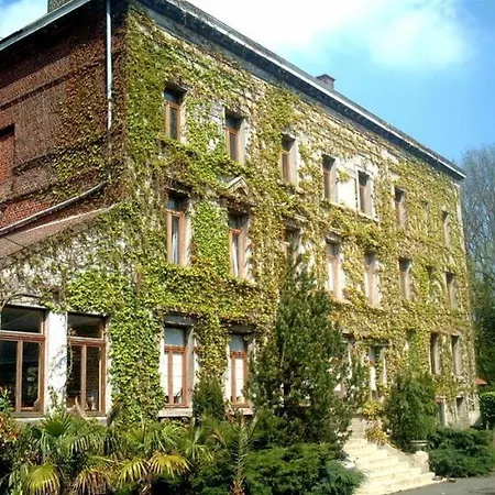 Logis Hotel-restaurant - Le Moulin D'artres ホテル