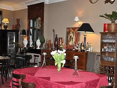 Logis Hotel-restaurant - Le Moulin D'artres 2*