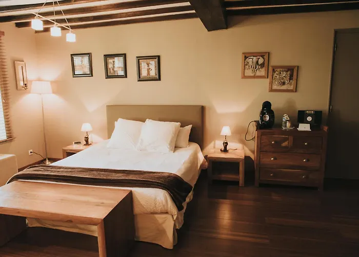 Le Moulin D'artres Hotel 3*