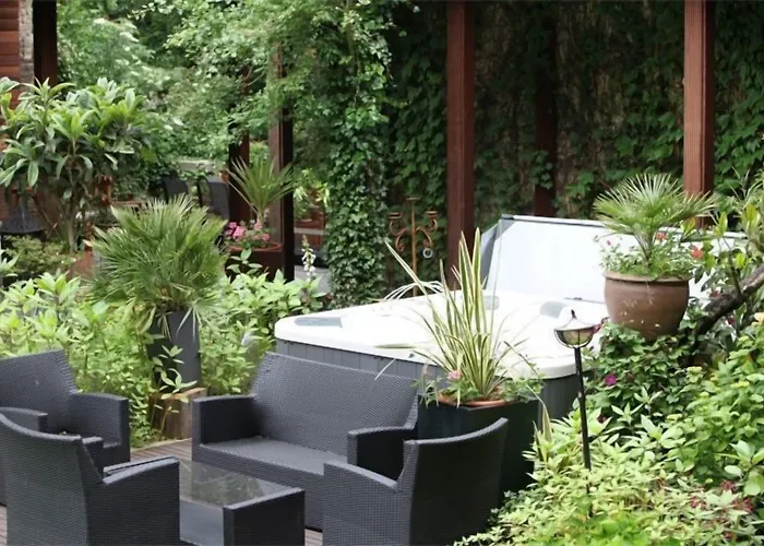 Le Moulin D'artres Hotel Artres