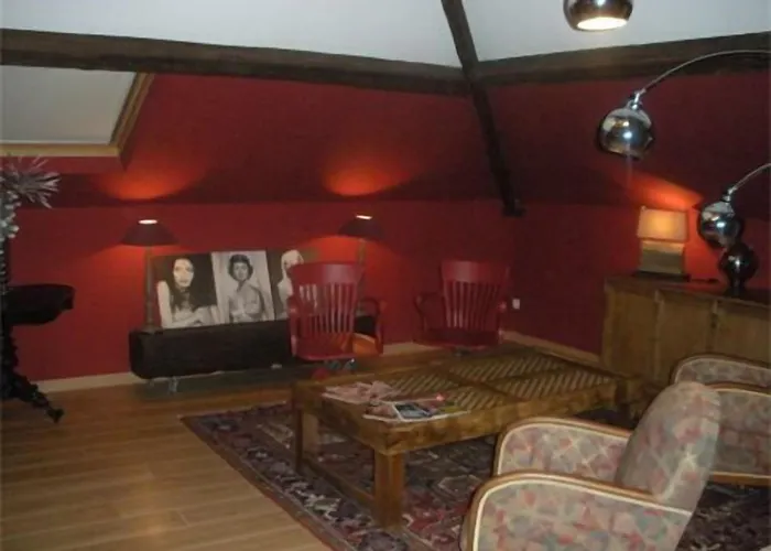 Le Moulin D'artres Hotel Artres