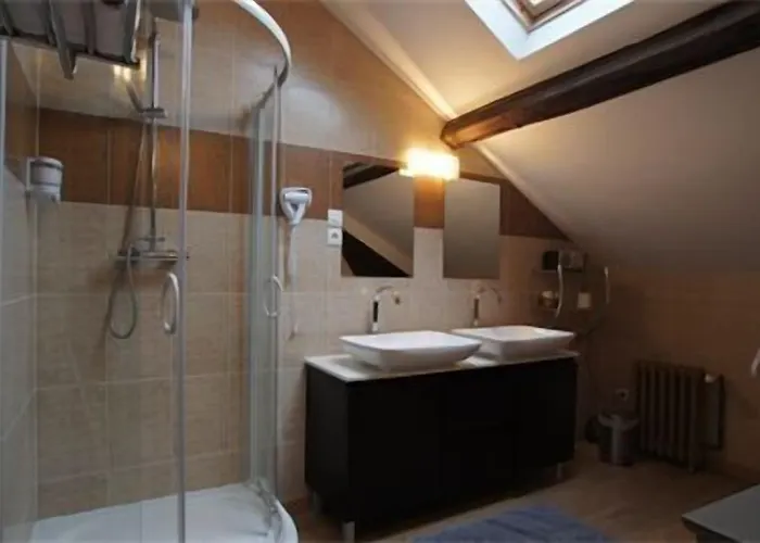 Le Moulin D'artres Hotel