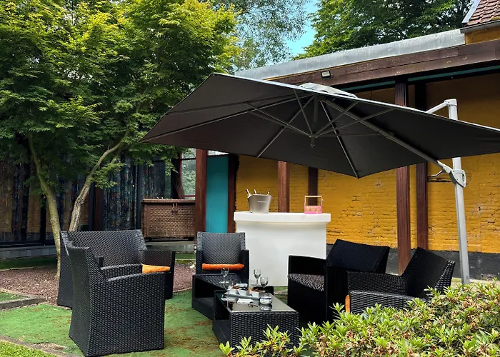 Le Moulin D'artres Hotel 3*